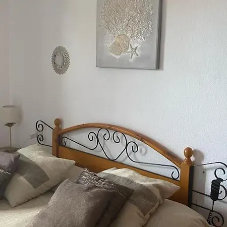 Sun&relax Apto 2dormitorios 6-7pwifi&piscina Puerto de Santiago (Tenerife)