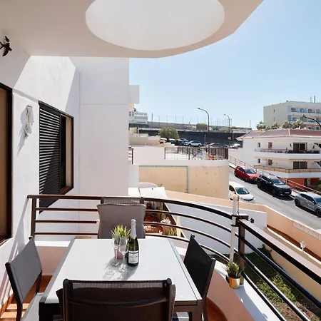Apartment Sun&relax Apto 2dormitorios 6-7pwifi&piscina Puerto de Santiago (Tenerife)